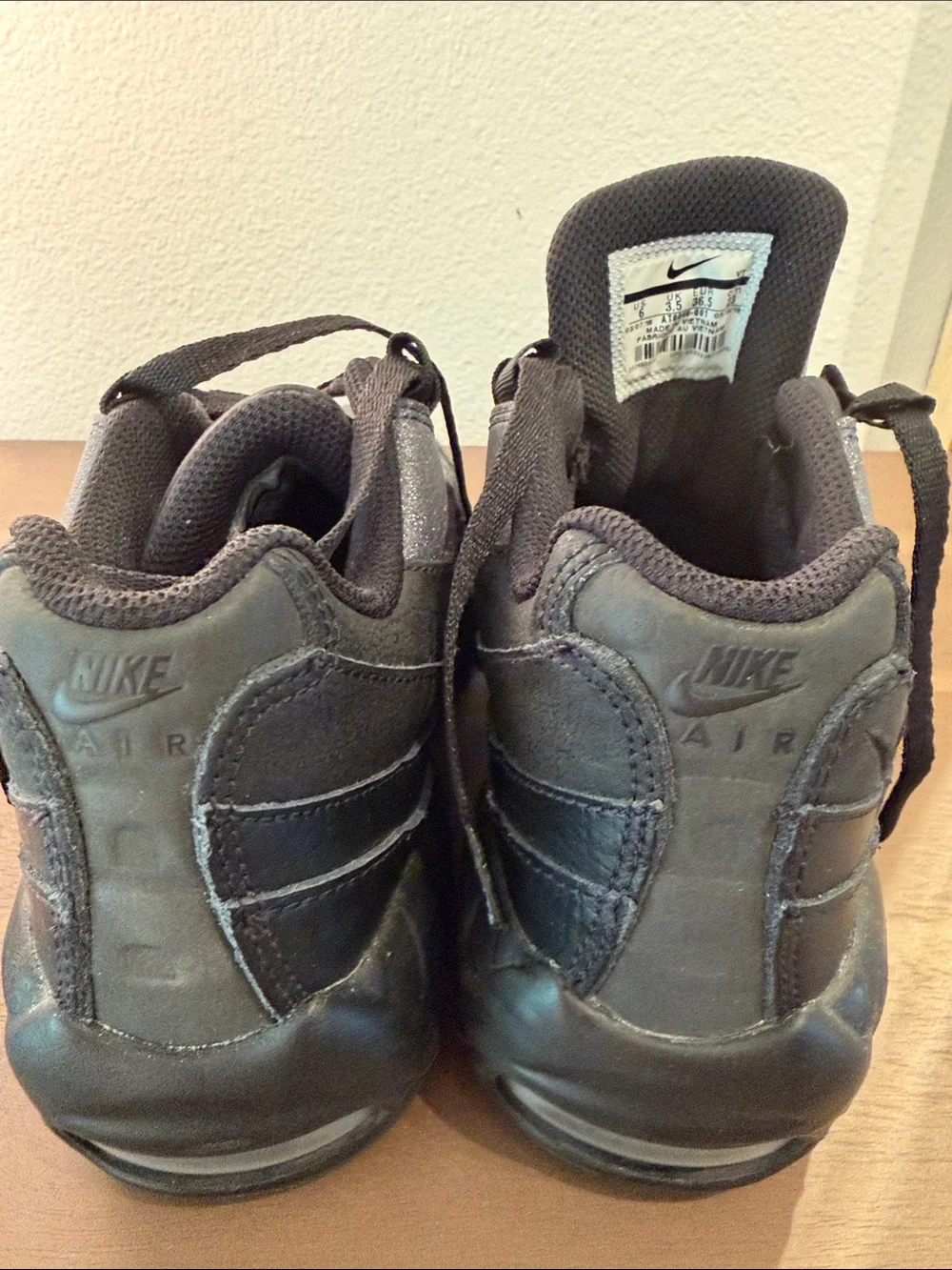 Nike Women’s Black and Gray Air Max Sneakers